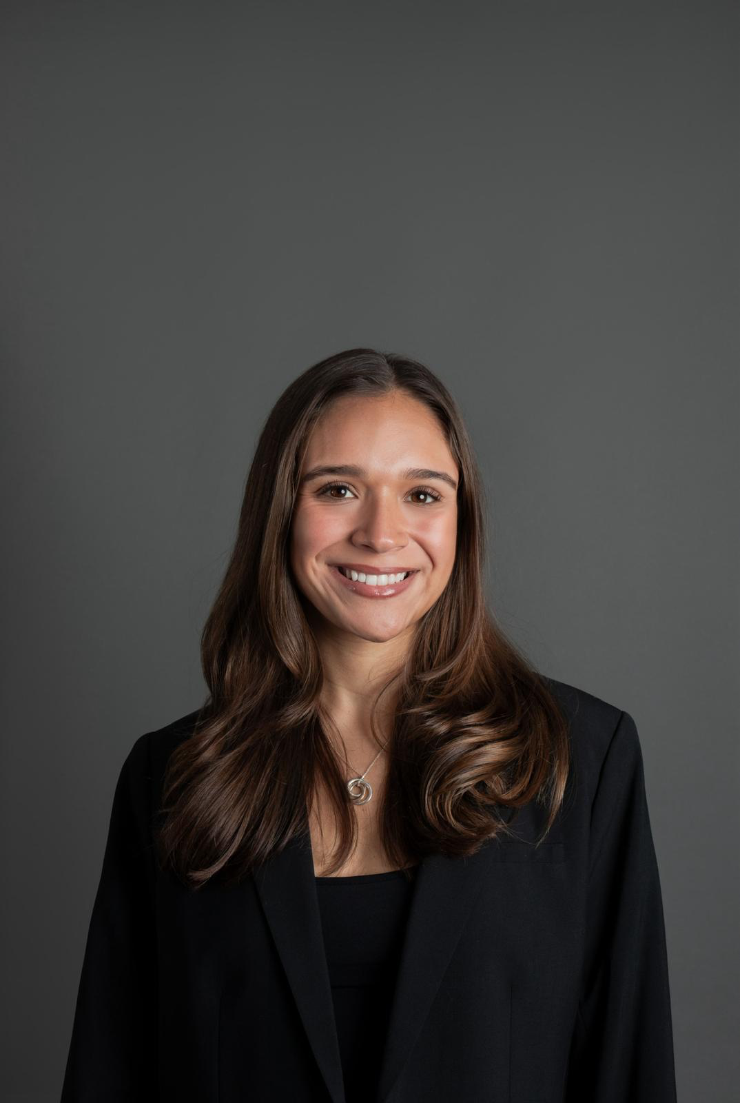 Isabel A. López Santini (21 años)